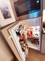 Aeg inbouwmicrogolf en frigo met vriesvak, 100 eur tstuk, Elektronische apparatuur, Ovens, Ophalen of Verzenden, Grill