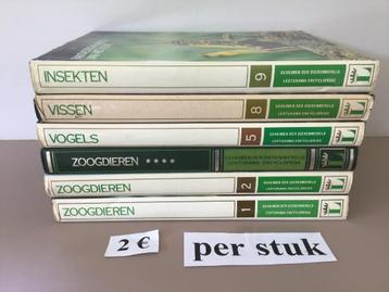 30 tal diverse boeken over dieren beschikbaar voor biedingen