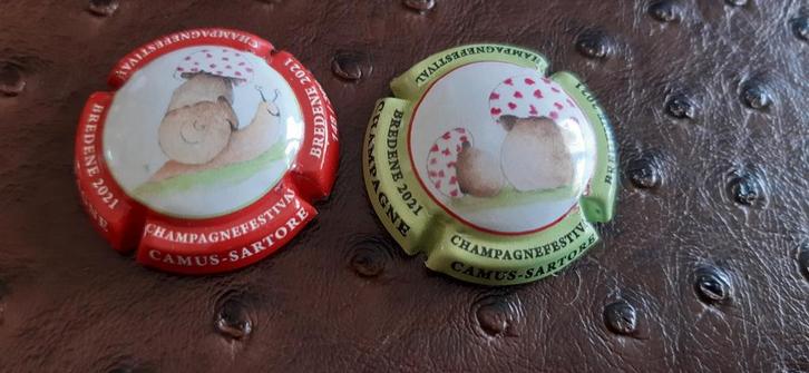 2 Champagne  capsules Camus Sartore , Bredene 2023 ,, Verzamelen, Overige Verzamelen, Zo goed als nieuw, Ophalen of Verzenden