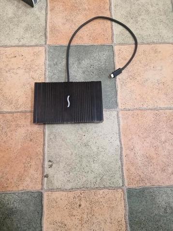 Lecteur de cartes CFast 2.0 Sonnet Thunderbolt 3 beschikbaar voor biedingen