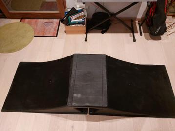 Mini ramp beschikbaar voor biedingen