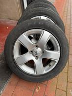 Peugeot 3008 & 5008 215/65R16 97H M&S winterset, Auto-onderdelen, Banden en Velgen, Ophalen, 215 mm, 16 inch, Banden en Velgen