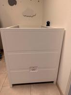 LIT bebe FIRST JUNE, Enlèvement, Comme neuf, Matelas