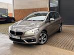 BMW 218da Active Tourer 2.0 150 pk, Auto's, Automaat, Monovolume, Parkeersensor, Bruin