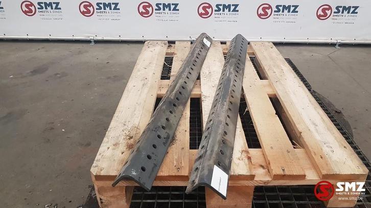 Occ hoekprofielen voor montage koppelschotel, Auto-onderdelen, Vrachtwagen-onderdelen, Renault, Ophanging en Onderstel, Gebruikt