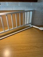 Houten bedhekje - veiligheidshekje - witte, Kinderen en Baby's, Ophalen, Zo goed als nieuw