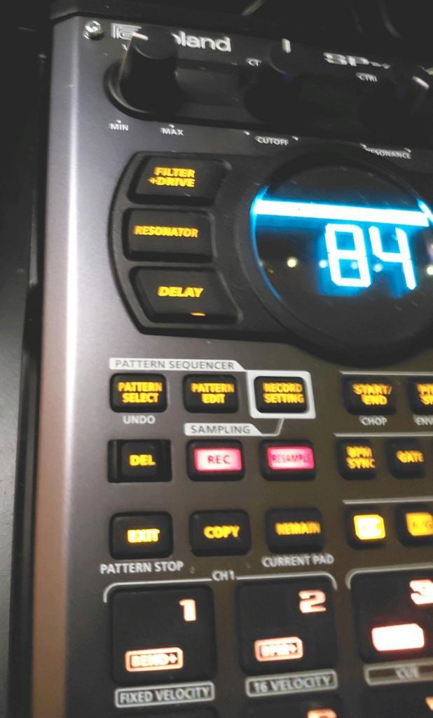 Roland SP 404 MKII quasi ongebruikt nieuwstaat!, Muziek en Instrumenten, Samplers, Zo goed als nieuw, Ophalen of Verzenden