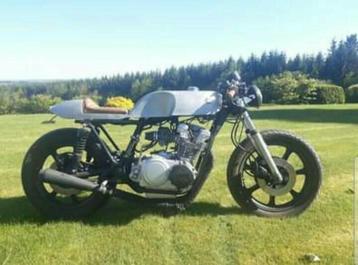 Yamaha xs 750 . Cafe racer.