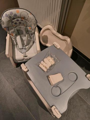 2 in 1 kinderstoel beschikbaar voor biedingen