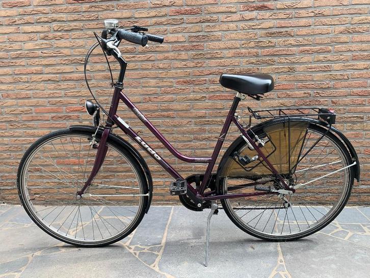 2 damesfietsen: Ludo en Giant, Fietsen en Brommers, Fietsen | Dames | Damesfietsen, Giant, Versnellingen, Ophalen