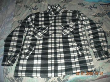 Warm hemd / vest met ritssluiting beschikbaar voor biedingen