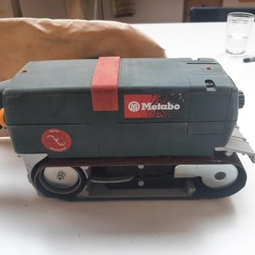 Ponceuse Metabo à bande (Largeur 7,5cm) modèle BAE 1075 beschikbaar voor biedingen