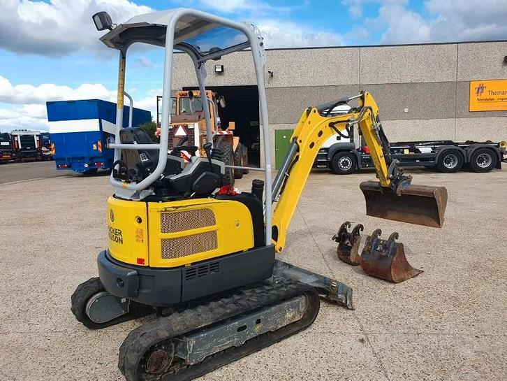 WACKER NEUSON E13-01 - MODEL EZ17, Articles professionnels, Machines & Construction | Grues & Excavatrices, Excavatrice