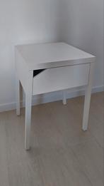 IKEA table de chevet, Maison & Meubles, Comme neuf, Enlèvement ou Envoi