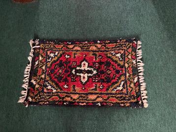 Perzisch tapijtje, Rouge, 50 à 100 cm, Comme neuf, Enlèvement