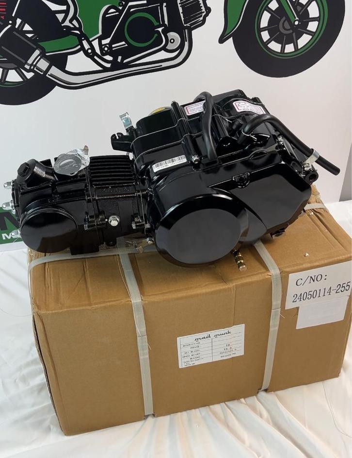 Madmunk 72cc Motorblok zwart- Manueel, Fietsen en Brommers, Brommeronderdelen | Algemeen, Nieuw, Blok, Ophalen of Verzenden