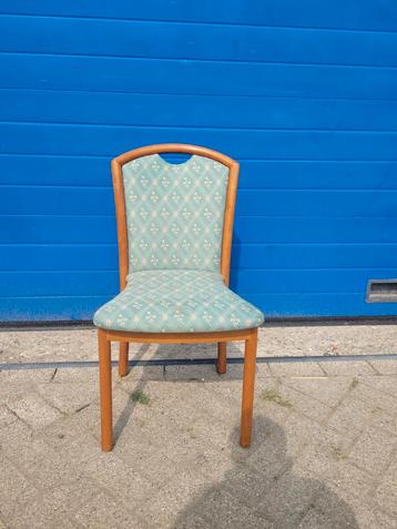 Unieke stapelstoelen mintgroen in goede staat beschikbaar voor biedingen