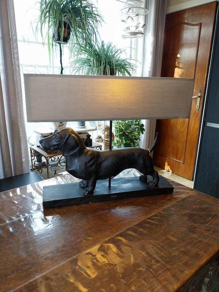 Happy House teckel tafellamp, Huis en Inrichting, Lampen | Tafellampen, Zo goed als nieuw, Minder dan 50 cm, Kunststof, Overige materialen