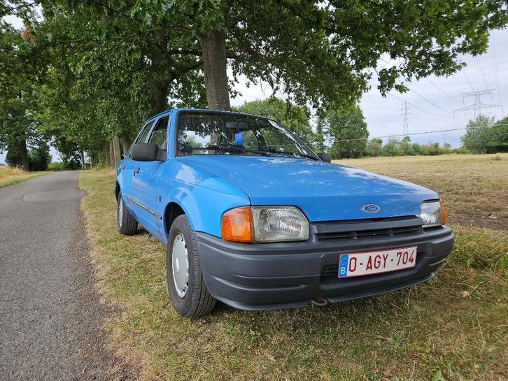 Ford Escort 1.3, Auto's, Ford, Particulier, Escort, Benzine, Stadsauto, 5 deurs, Handgeschakeld, Ophalen