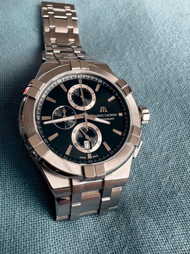 Maurice Lacroix Aikon, Handtassen en Accessoires, Horloges | Heren, Zo goed als nieuw, Staal, Ophalen of Verzenden