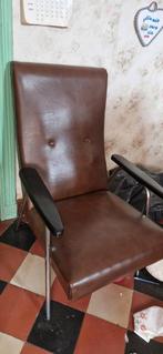 Fauteuil design, Enlèvement