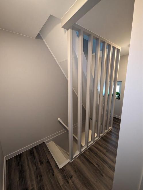 Interieur Verbeke, Diensten en Vakmensen, Schilders en Behangers, Behangen, Binnenschilderwerk, Buitenschilderwerk, Decoratieschilderwerk