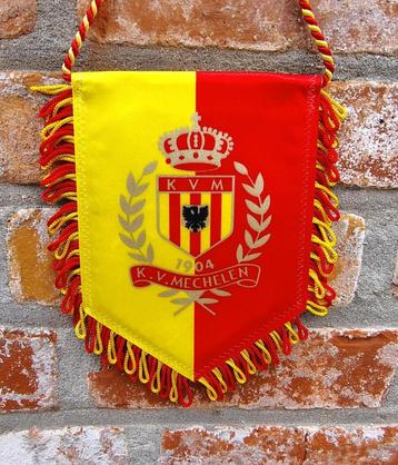 KV Mechelen voetbal mooie vaandel beschikbaar voor biedingen