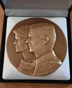 Medaille van koning Filip en Koningin Mathilde, Postzegels en Munten, Ophalen of Verzenden, Brons