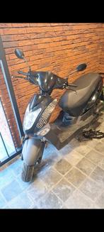 Kymco agility 50cc 3900km 2023, Fietsen en Brommers, Ophalen of Verzenden, Zo goed als nieuw, Agility