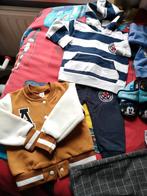 Baby kleding ouderdom 1jaar met speeltjes, enkel afhalen, Enfants & Bébés, Vêtements de bébé | Packs de vêtements pour bébés, Comme neuf