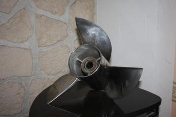 Propeller Mercury Mercruiser beschikbaar voor biedingen