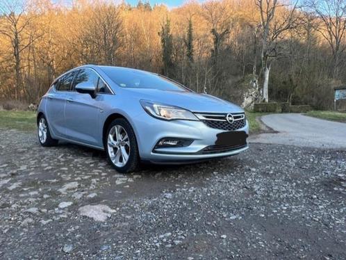 opel astra+, Auto's, Opel, Particulier, Astra, Diesel, Euro 6, Berline, 5 deurs, Handgeschakeld, Zilver of Grijs, Zwart, Alcantara