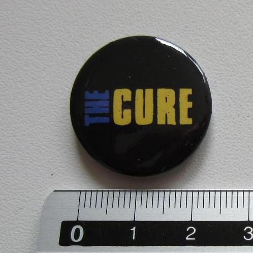 The Cure 2022 badge Ukraine Charity, Cd's en Dvd's, Cd's | Verzamelalbums, Nieuw in verpakking, Rock en Metal, Ophalen of Verzenden