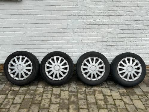 4 Winterbanden 215/55 R16 - op stalen velg, Auto-onderdelen, Banden en Velgen, Banden en Velgen, Winterbanden, 16 inch, 215 mm