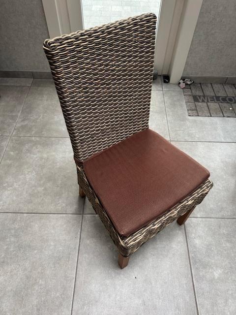 6 chaises de salle à manger en osier, Maison & Meubles, Chaises, Comme neuf, Cinq, Six Chaises ou plus, Bois, Osier ou Rotin, Tissus