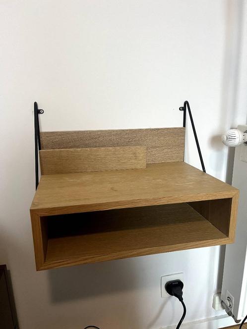 Houten bijzettafel, Huis en Inrichting, Slaapkamer | Nachtkastjes, Zo goed als nieuw, Minder dan 55 cm, Minder dan 45 cm, Hout