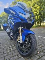BMW R1250RT              *** TOPOCCASIE ***, Motoren, Motoren | BMW, Handvatverwarming, 2 cilinders, Particulier, Meer dan 35 kW