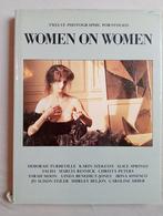 Woman on Woman, Boeken, Kunst en Cultuur | Fotografie en Design, Gelezen, Fotografen, Diverse auteurs, Ophalen of Verzenden