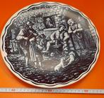 Assiette en céramique Vintage Boch Freres dim. 24,5 cm, Antiquités & Art, Enlèvement ou Envoi