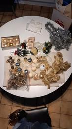 Kerstversiering, Ophalen