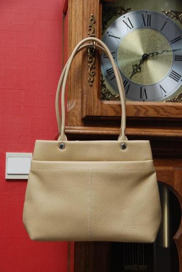 Sac à mains " bever's Paris" beige NEUF! Idée cadeau!, Enlèvement ou Envoi, Neuf, Beige, Sac à main