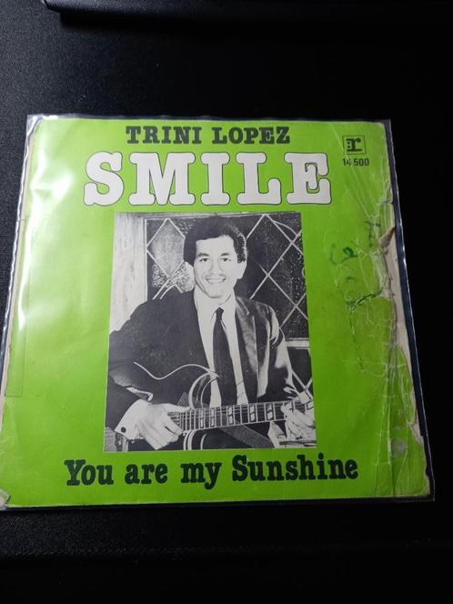 Trini Lopez ‎– Smile / You Are My Sunshine, CD & DVD, Vinyles Singles, Utilisé, Single, Pop, 7 pouces, Enlèvement ou Envoi