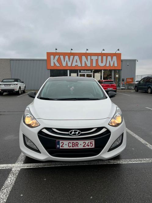 Hyundai i30 FULL OPTION / PANO DAK / TOPSTAAT, Auto's, Hyundai, Particulier, i30, ABS, Achteruitrijcamera, Airbags, Airconditioning