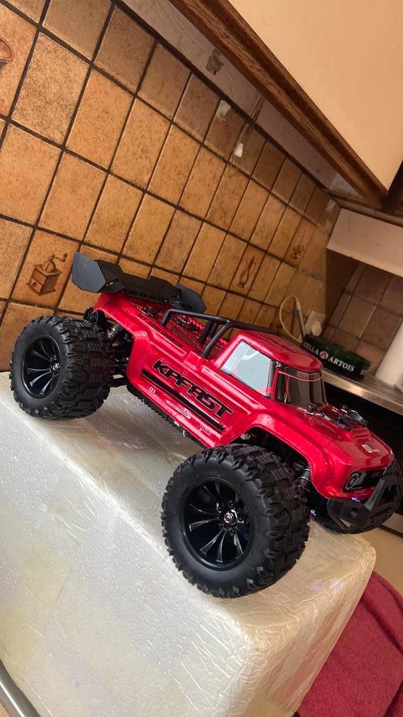 RC KF18 4WD BRUSHLESS FULL RTR NAGELNIEUW 2X, Hobby en Vrije tijd, Modelbouw | Radiografisch | Auto's, Nieuw, Auto offroad, Elektro