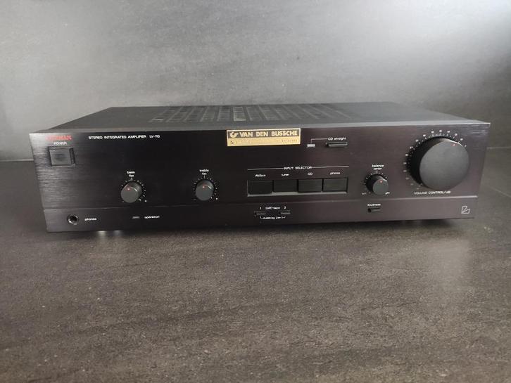 Luxman LV-110 versterker, Audio, Tv en Foto, Versterkers en Ontvangers, Gebruikt, Stereo, Minder dan 60 watt, Overige merken, Ophalen of Verzenden