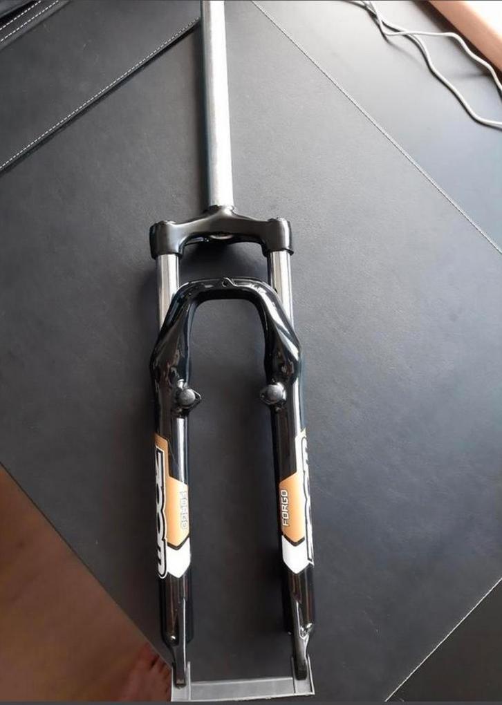 Splinternieuw Zoom Forgo voorvork 26 inch, Fietsen en Brommers, Fietsonderdelen, Nieuw, Mountainbike, Voorvork, Ophalen