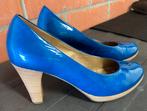 Gabor blauwe gelakte pump - Maat 39, Pumps, Blauw, Gabor, Ophalen of Verzenden