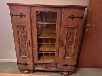 Armoire vitrée - Prix à négocier  beschikbaar voor biedingen