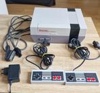 Nintendo Nes + cables et 2 manettes, Consoles de jeu & Jeux vidéo, Consoles de jeu | Nintendo NES, Utilisé, Envoi, Avec 2 manettes