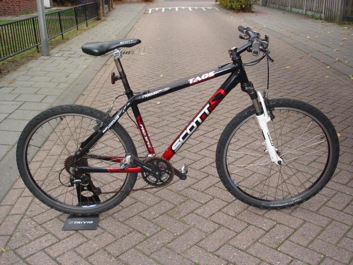 Scott Taos 26"Pro Spec, Fietsen en Brommers, Fietsen | Jongens, Gebruikt, 26 inch of meer, Handrem, Versnellingen, Ophalen